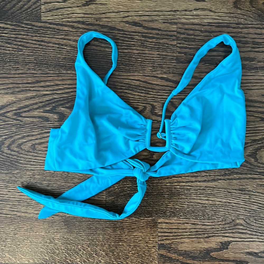 AWAY THAT DAY Bikini top
